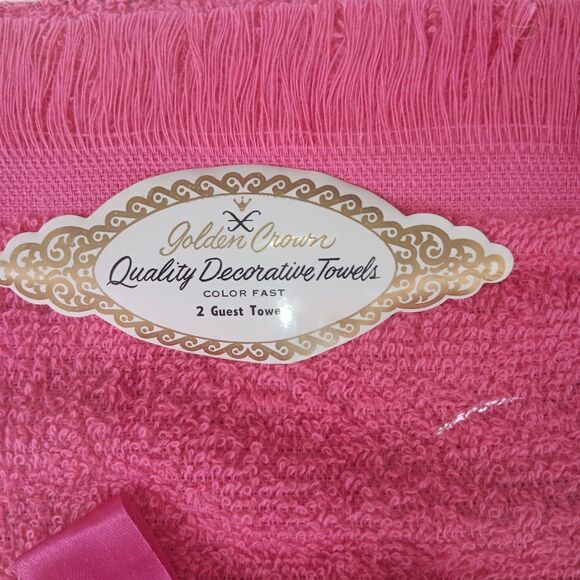 Vintage Box of Two Golden Crown Decorative Guest Towels Pinks White Green NIB - Picture 3 of 10